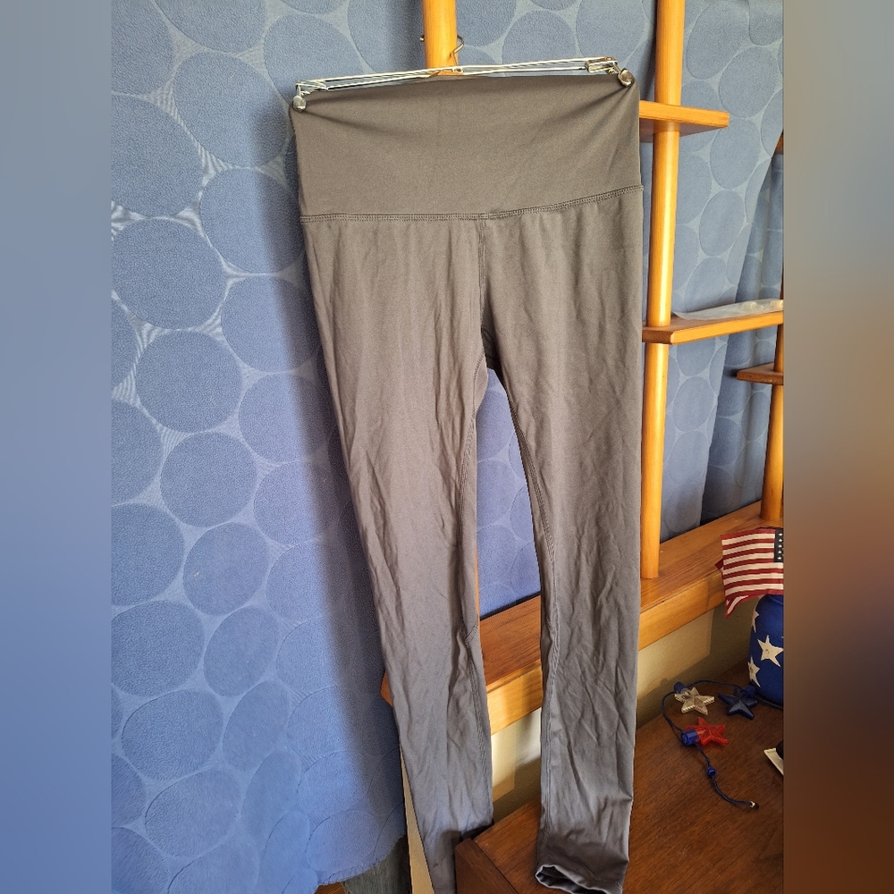 Csaucy under scrubs leggings